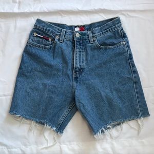 Tommy Hilfiger Vintage Cut off Shorts